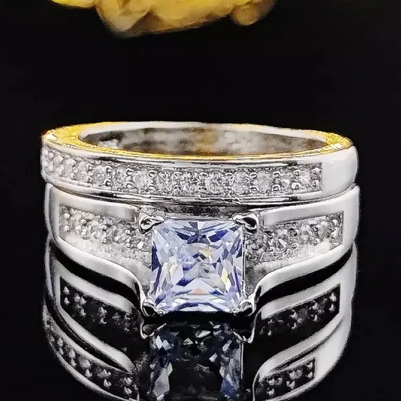 STERLING SILVER ENGAGEMENT RING SET - Picture 2 of 5